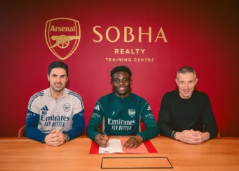 Arsenal renova com Bukayo Saka até 2031