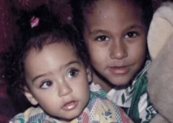 Irmã de Neymar posta foto do jogador usando camisa do Palmeiras; veja