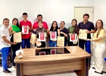 Curso de Inglês amplia horizontes e prepara estudantes de São Sebastião para experiências internacionais – AMA