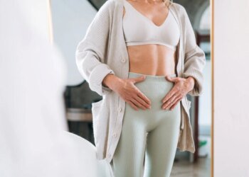 Barriga chapada: 6 alimentos que ajudam a definir o abdômen
