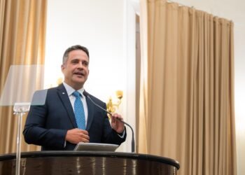 Com 6%, gestão de Paulo é a única a dar ganho real ao servidor em AL