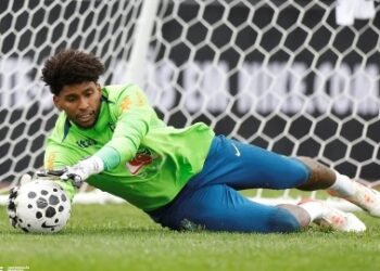 Hugo Souza é convocado para a Seleção Brasileira após lesão de Alisson