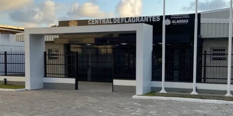 Tentativa de estupro: suspeito invade quarto de vítima após roubar chave e é preso em Paripueira