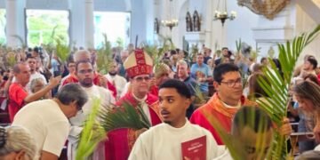 programação reúne procissões e vigília pascal