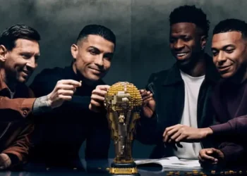 Messi, Cristiano, Vini Jr e Mbappé se reúnem para lançamento da ‘taça’ da Copa