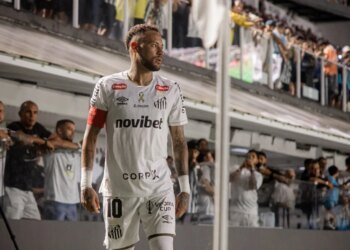 Neymar faz post após discutir com torcedores em jogo do Santos