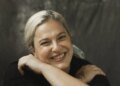Alice Caymmi faz emocionante tributo a Nana Caymmi no projeto Seis & Meia
