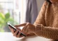 Celular fantasma: entenda por que tanta gente sente vibrar do nada