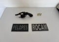 Polícia apreende revólver após denúncia em residência