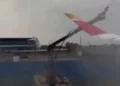 Avião se choca com caminhão de bombeiros em voo inaugural