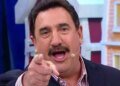 Ratinho rebate denúncia por homofobia: “Eu estava brincando”