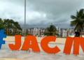 Totem recém-inaugurado no Jacintinho é depredado