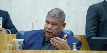 Corregedoria ouve policiais sobre suposta regalia a Milton Leite na prisão